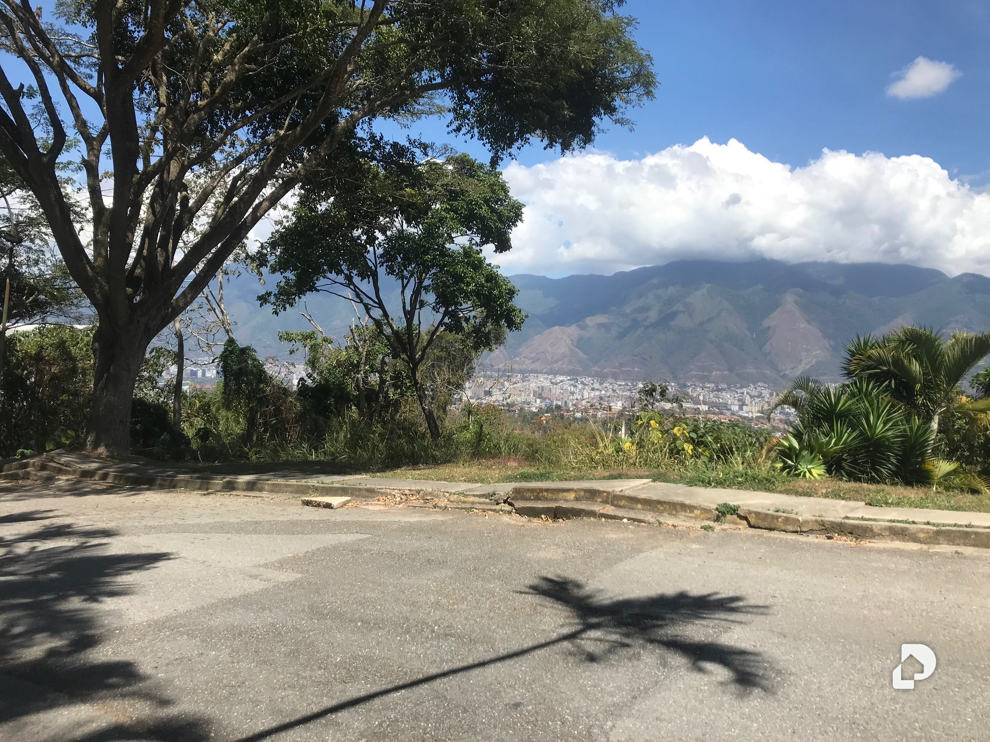 Land in Alto Hatillo, Caracas – 7