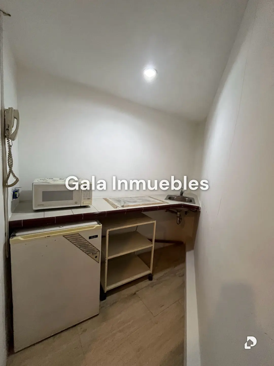 Local comercial en El Cafetal, Caracas – 10