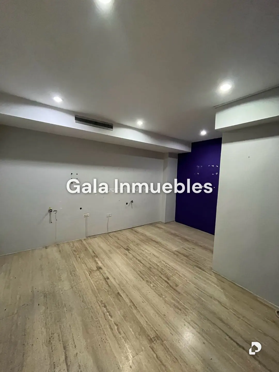Local comercial en El Cafetal, Caracas – 22