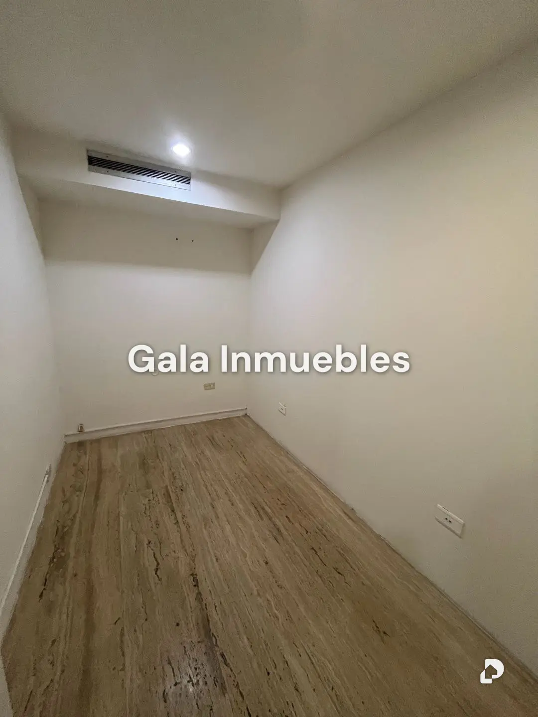 Local comercial en El Cafetal, Caracas – 14