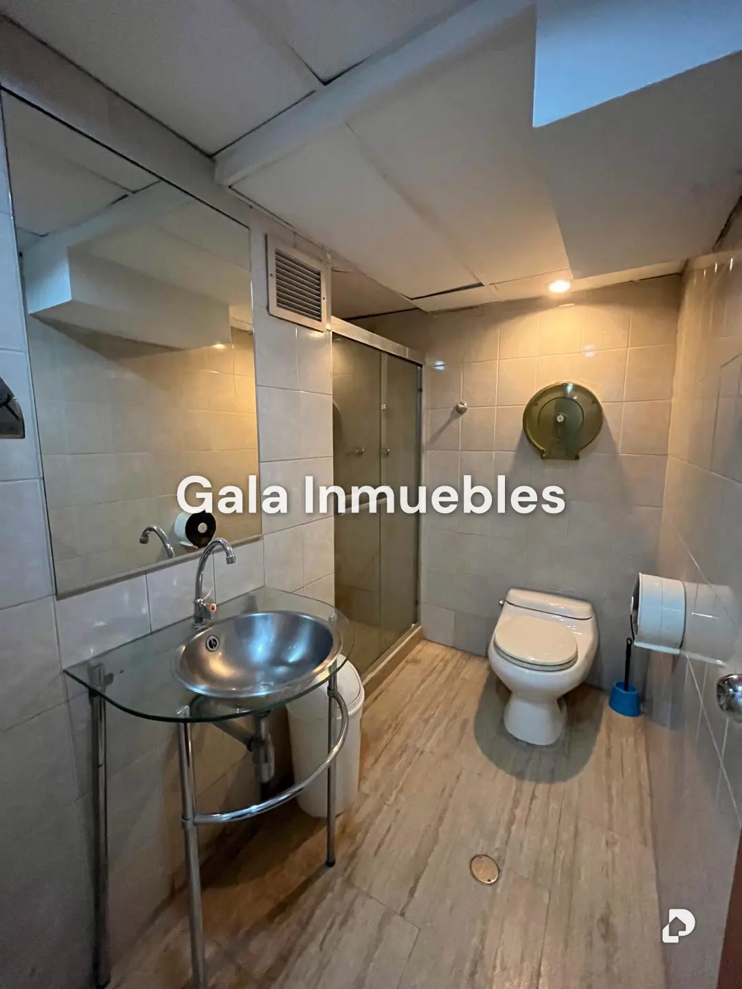 Local comercial en El Cafetal, Caracas – 13