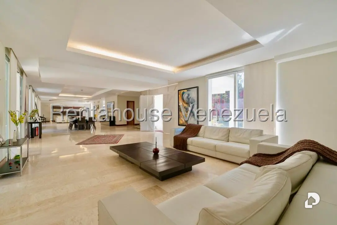 House in La Lagunita Country Club, Caracas – 7