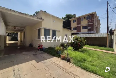 Casa en Santa María, Maracaibo – 18