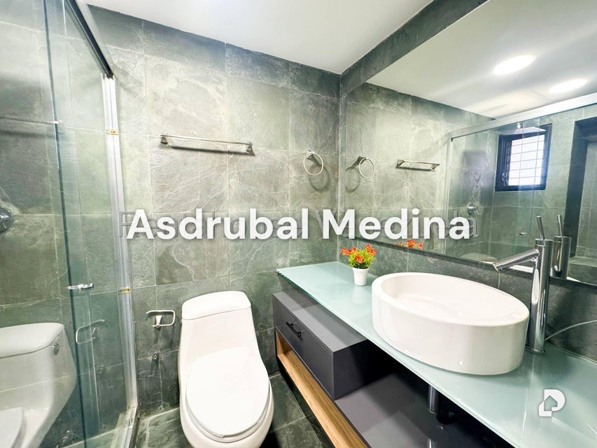 Apartamento en El Rosal, Caracas – 9