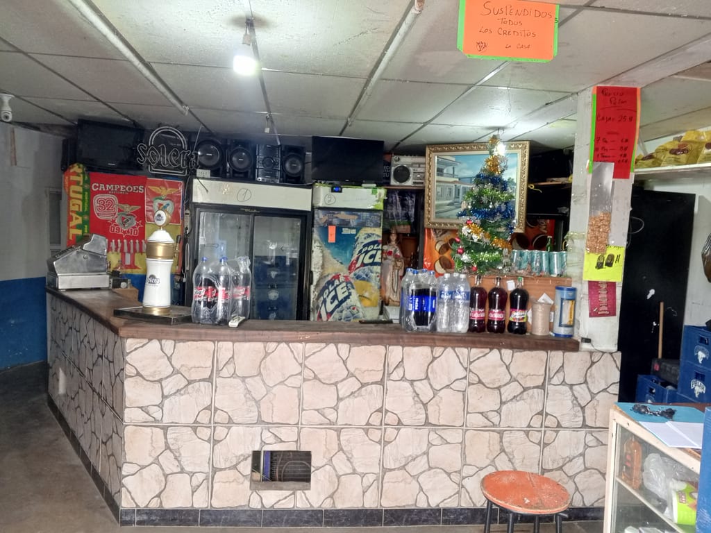 Local comercial en Tocuyito, Valencia - 1
