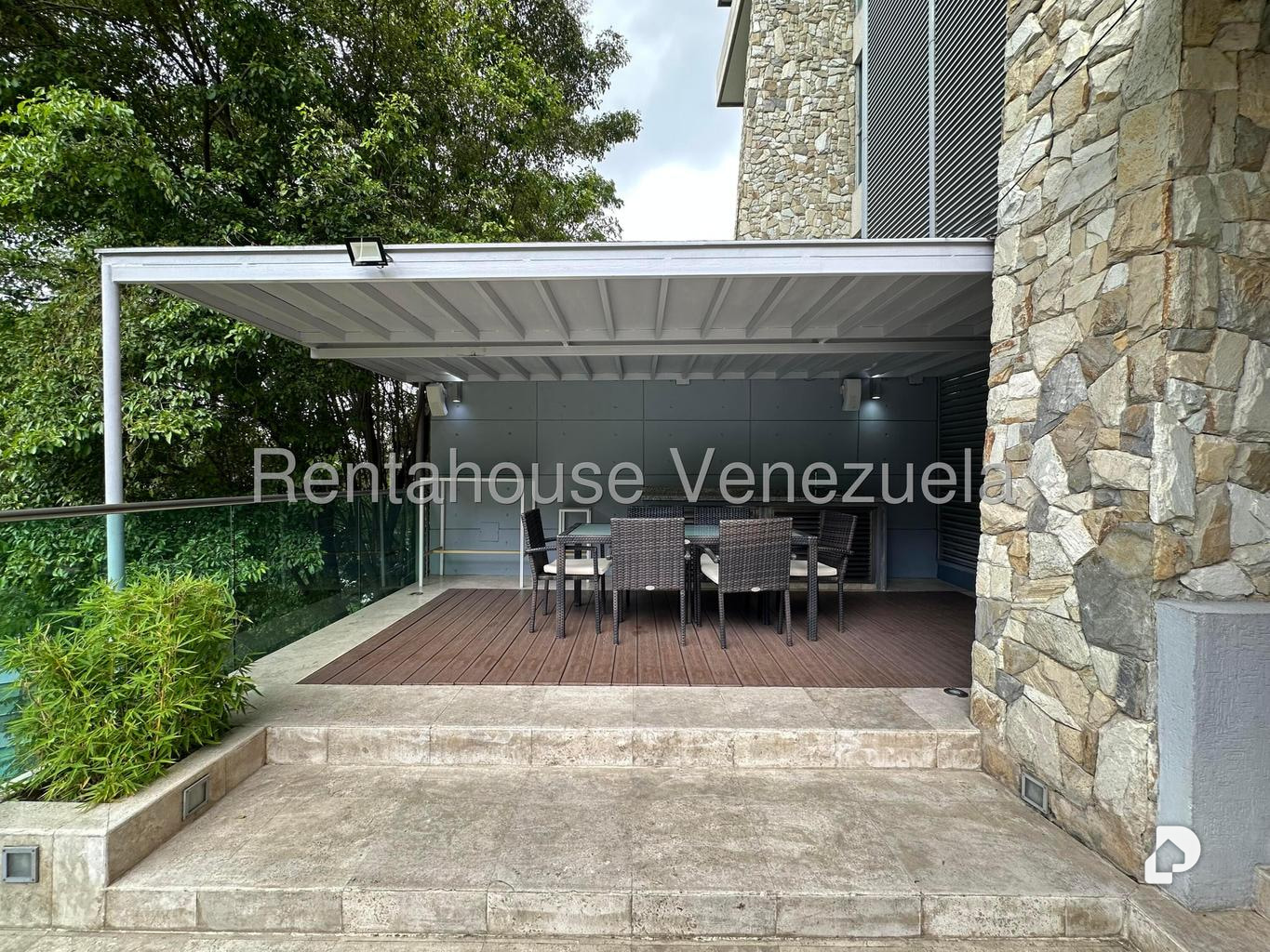 Apartamento en Las Mercedes, Caracas – 23