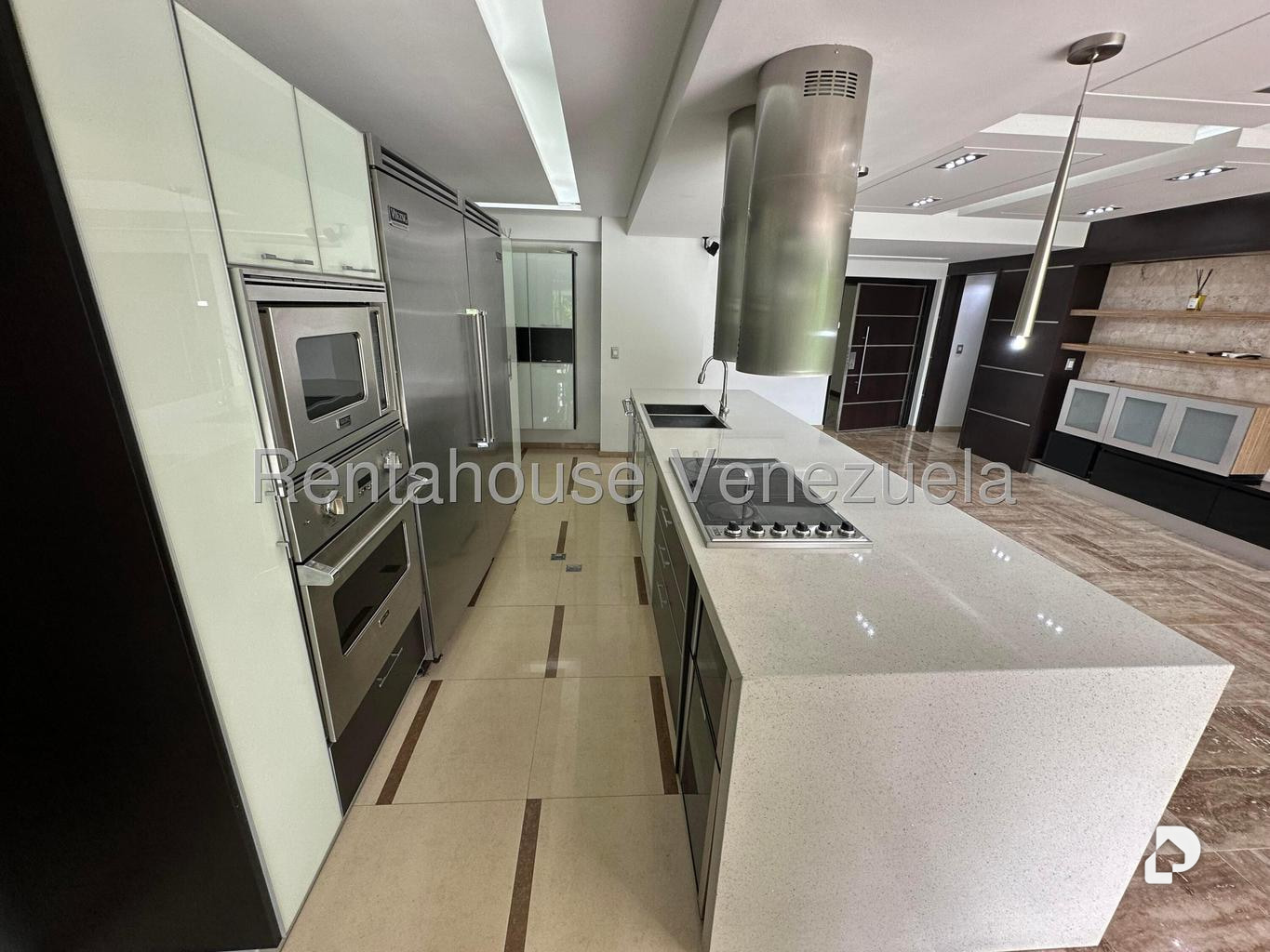 Apartamento en Las Mercedes, Caracas – 14
