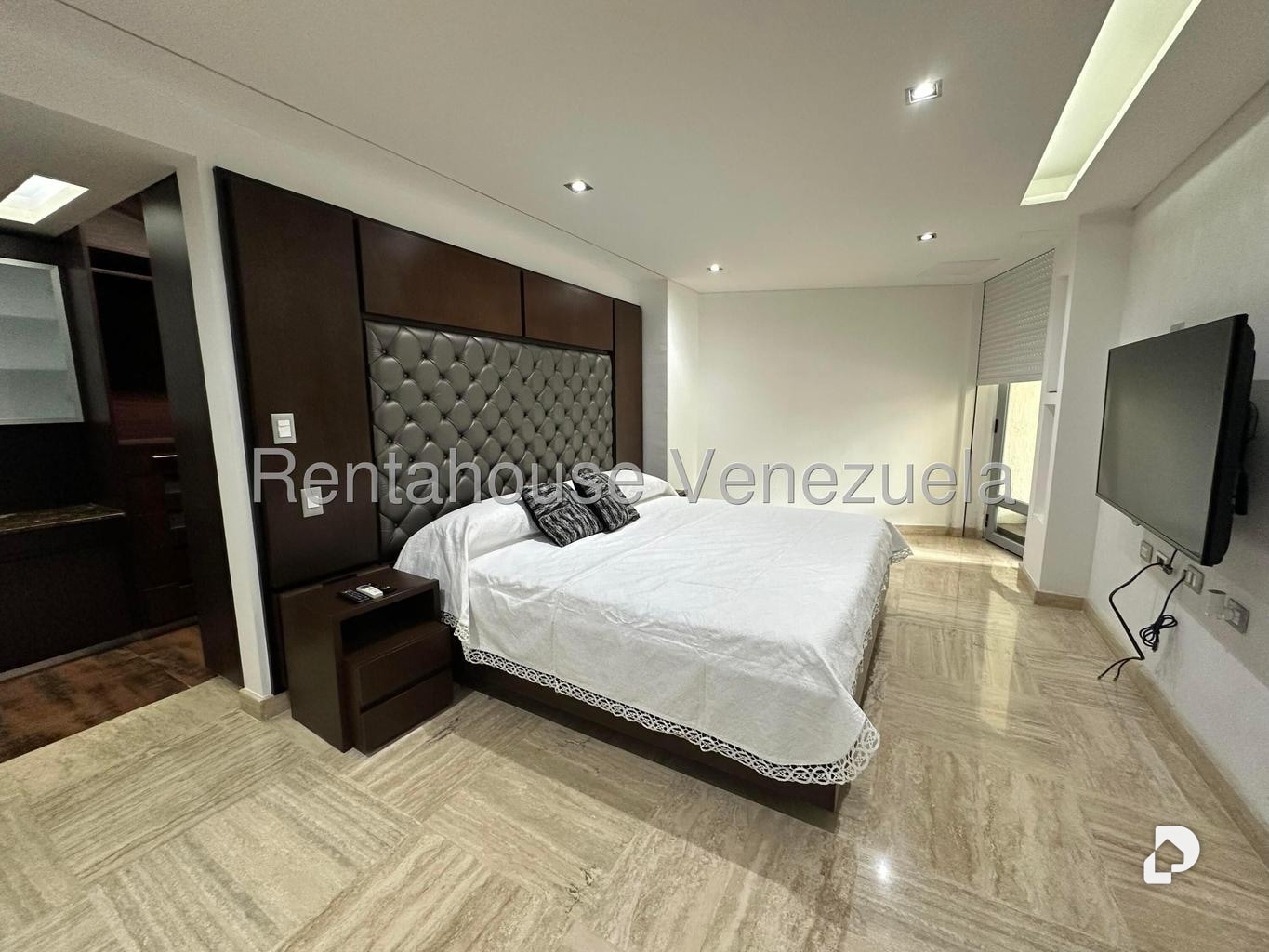 Apartamento en Las Mercedes, Caracas – 26