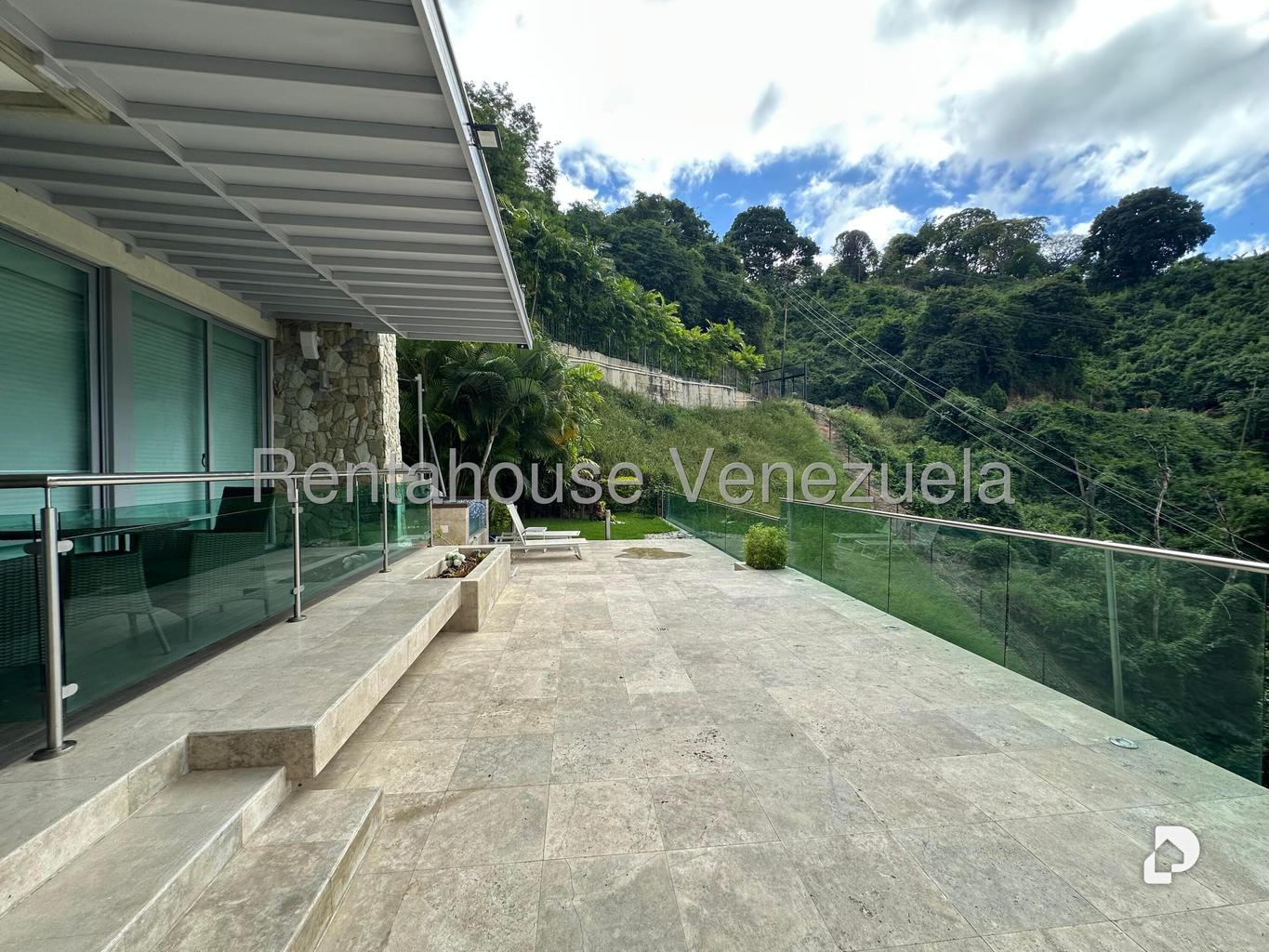 Apartamento en Las Mercedes, Caracas – 16