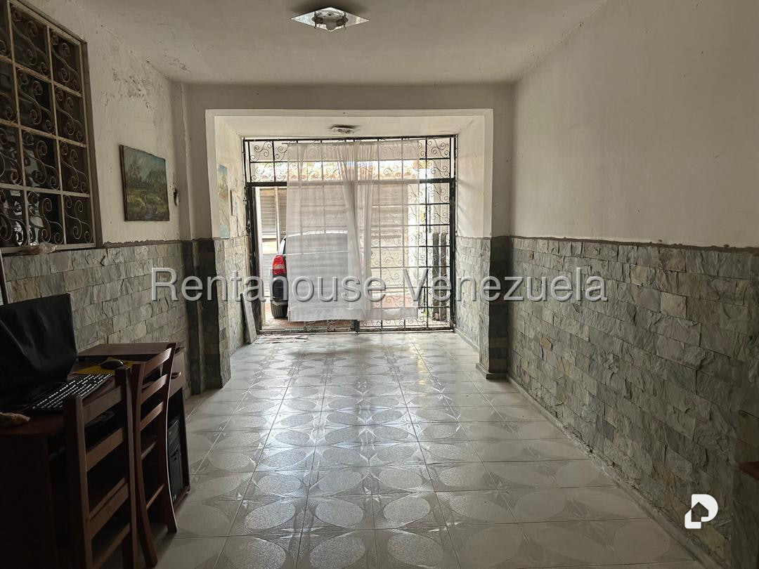 Casa en Palo Verde, Caracas – 11