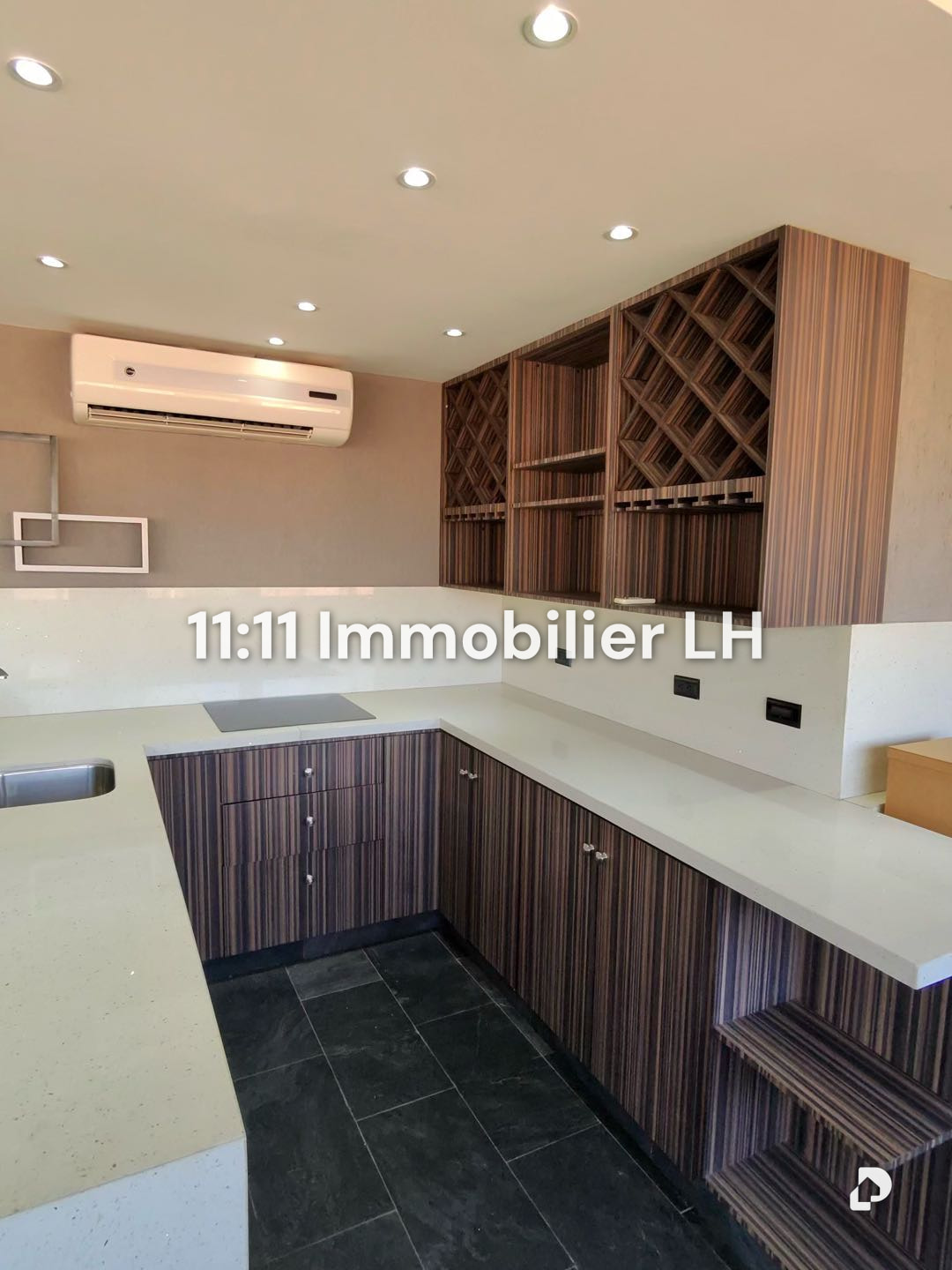 Penthouse in La Urbina, Caracas – 1