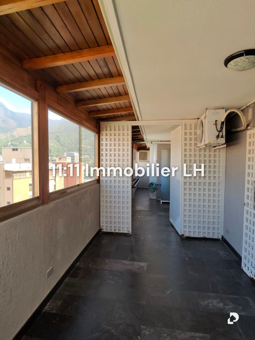Penthouse in La Urbina, Caracas – 3