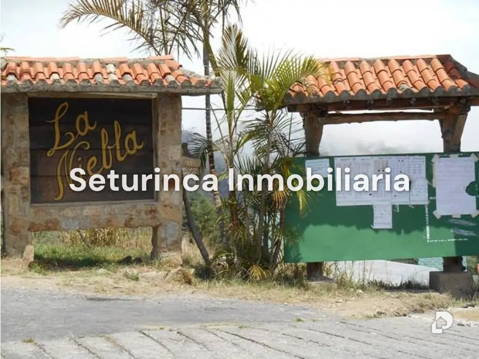 Land in El Junquito, Caracas – 3