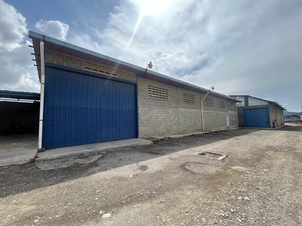 Warehouse in Juan de Villegas, Barquisimeto - 1