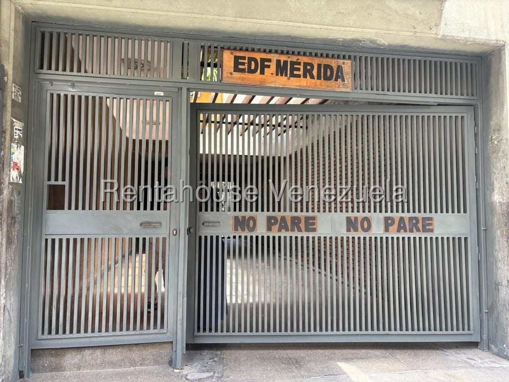 Apartamento en La Candelaria, Caracas - 1