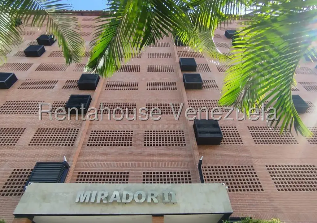 Apartment in Los Samanes, Caracas - 1
