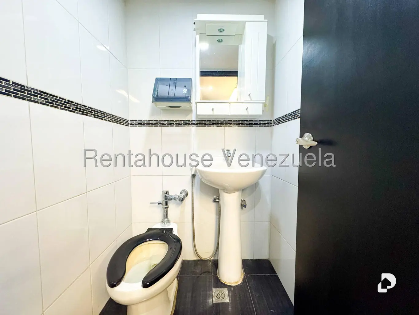 Local comercial en El Rosal, Caracas