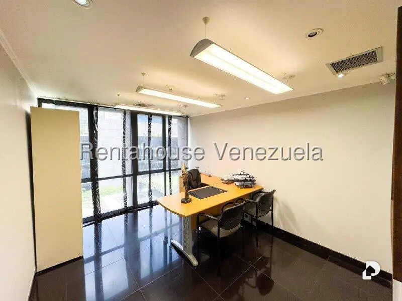Local comercial en El Rosal, Caracas