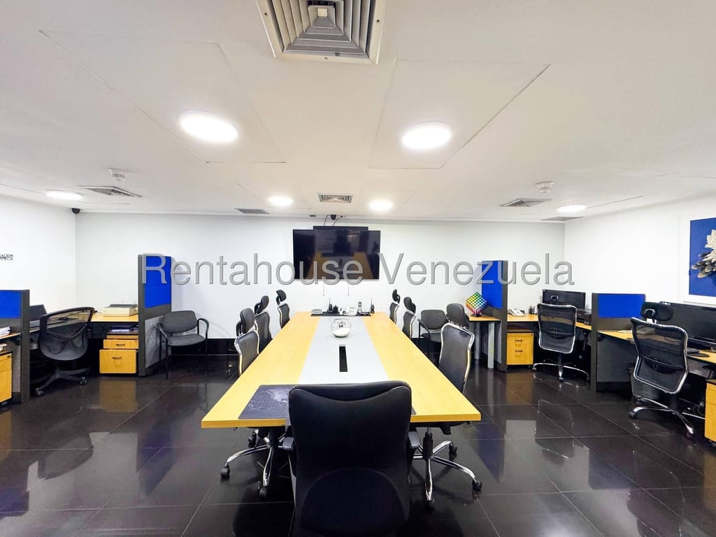 Local comercial en El Rosal, Caracas - 1
