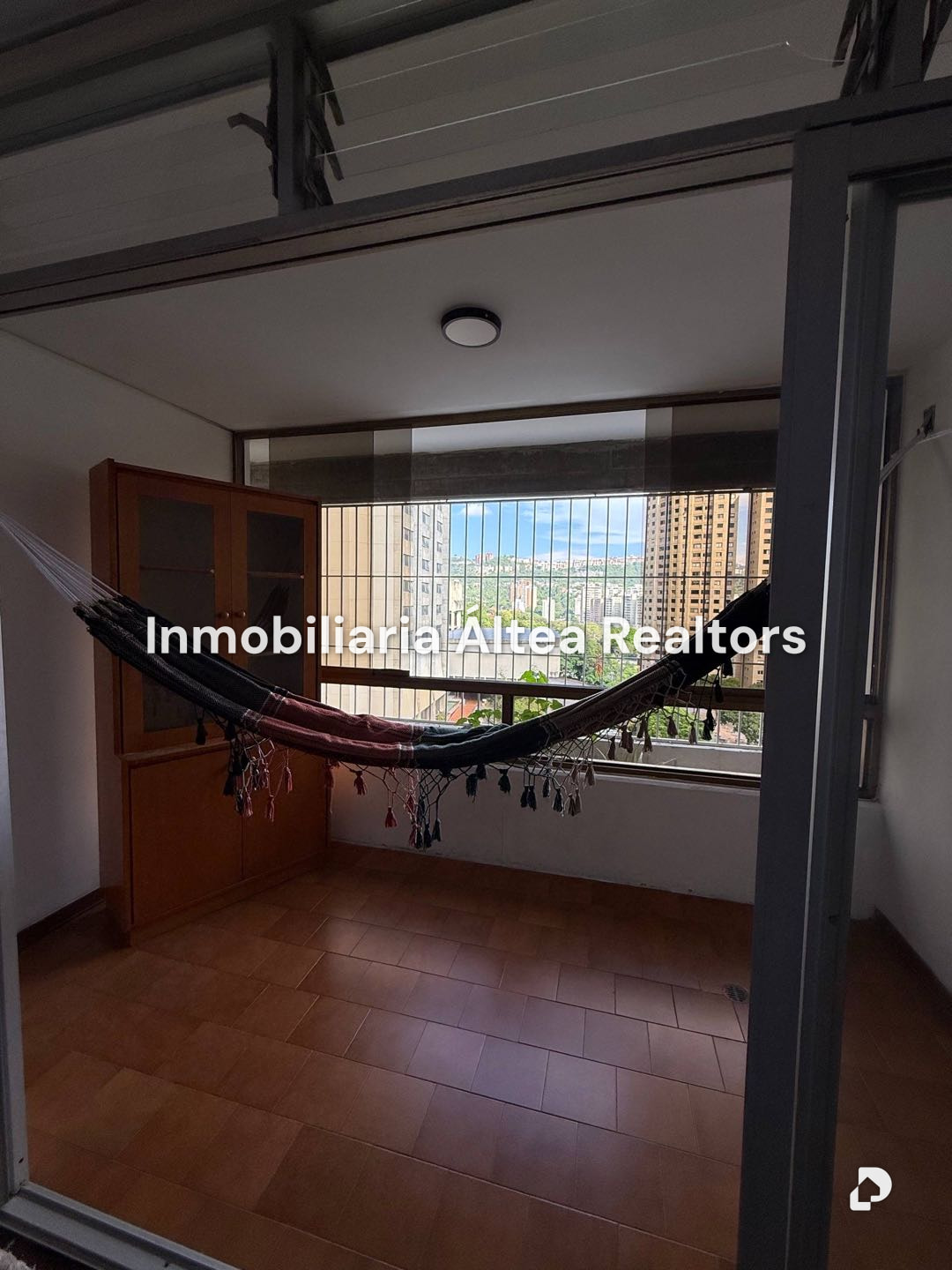 Apartamento en Santa Fe Sur, Caracas – 11