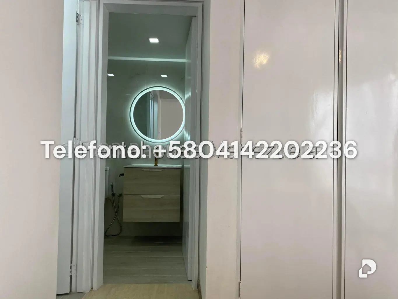 Apartamento en El Rosal, Caracas – 24