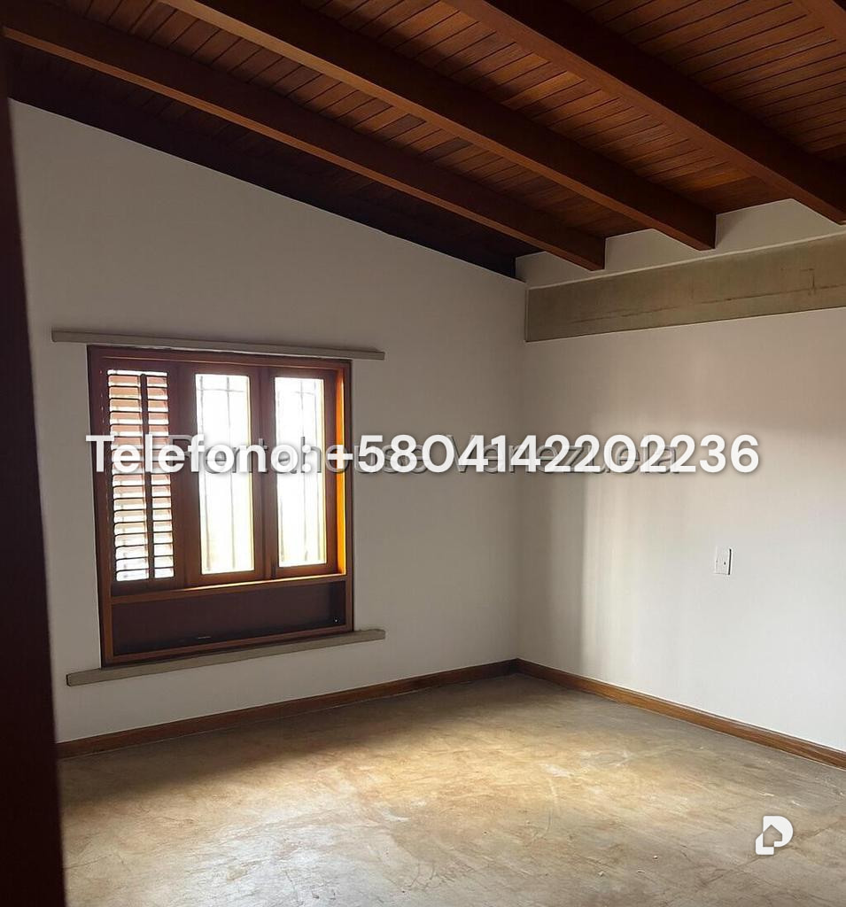 Casa en La Lagunita Country Club, Caracas