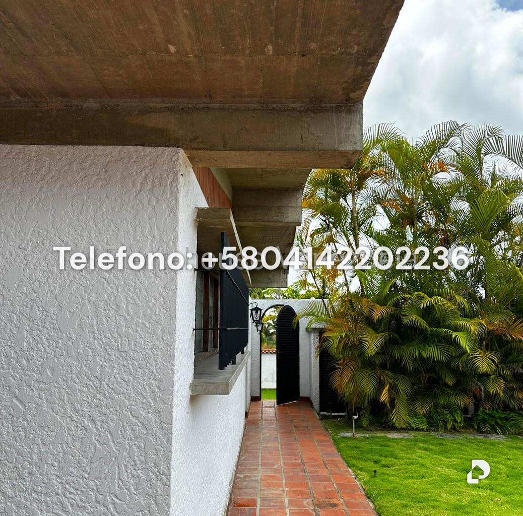 Casa en La Lagunita Country Club, Caracas