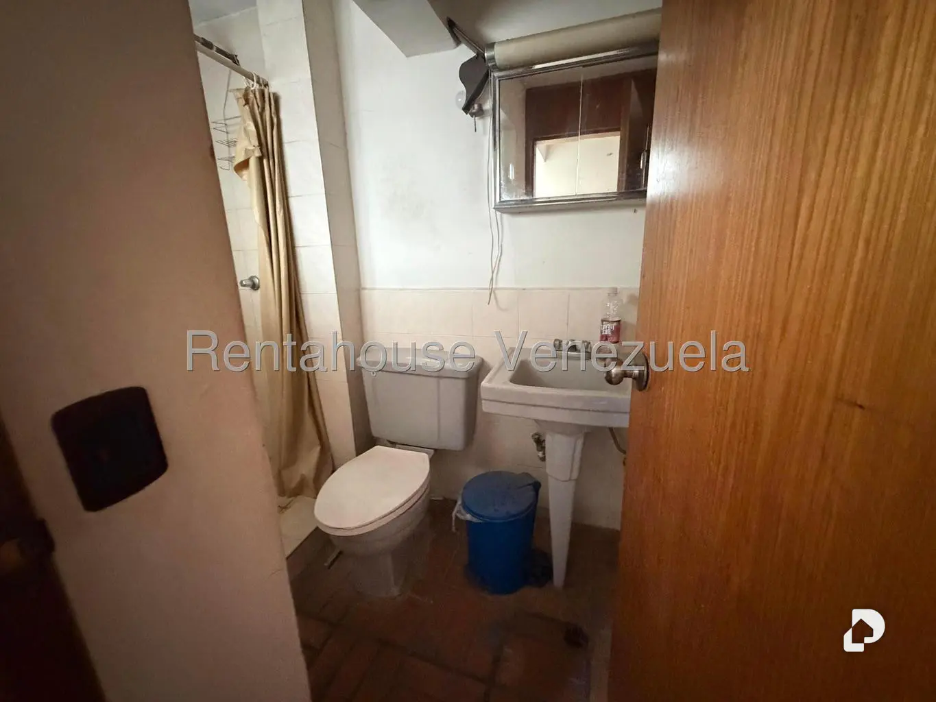 House in Prados del Este, Caracas – 32