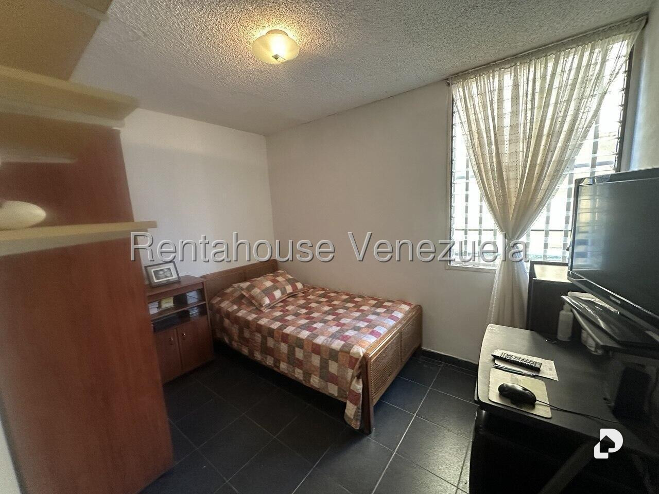 Apartamento en Los Dos Caminos, Caracas – 23