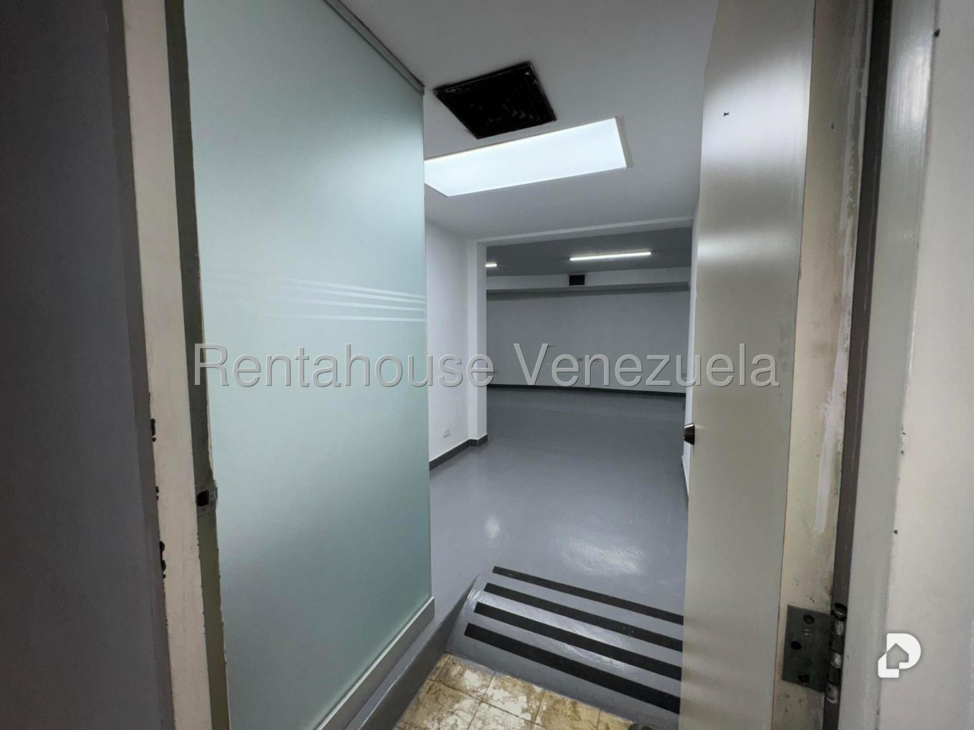 Oficina en Chuao, Caracas – 4