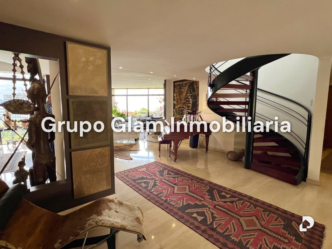Apartamento en Los Palos Grandes, Caracas – 2