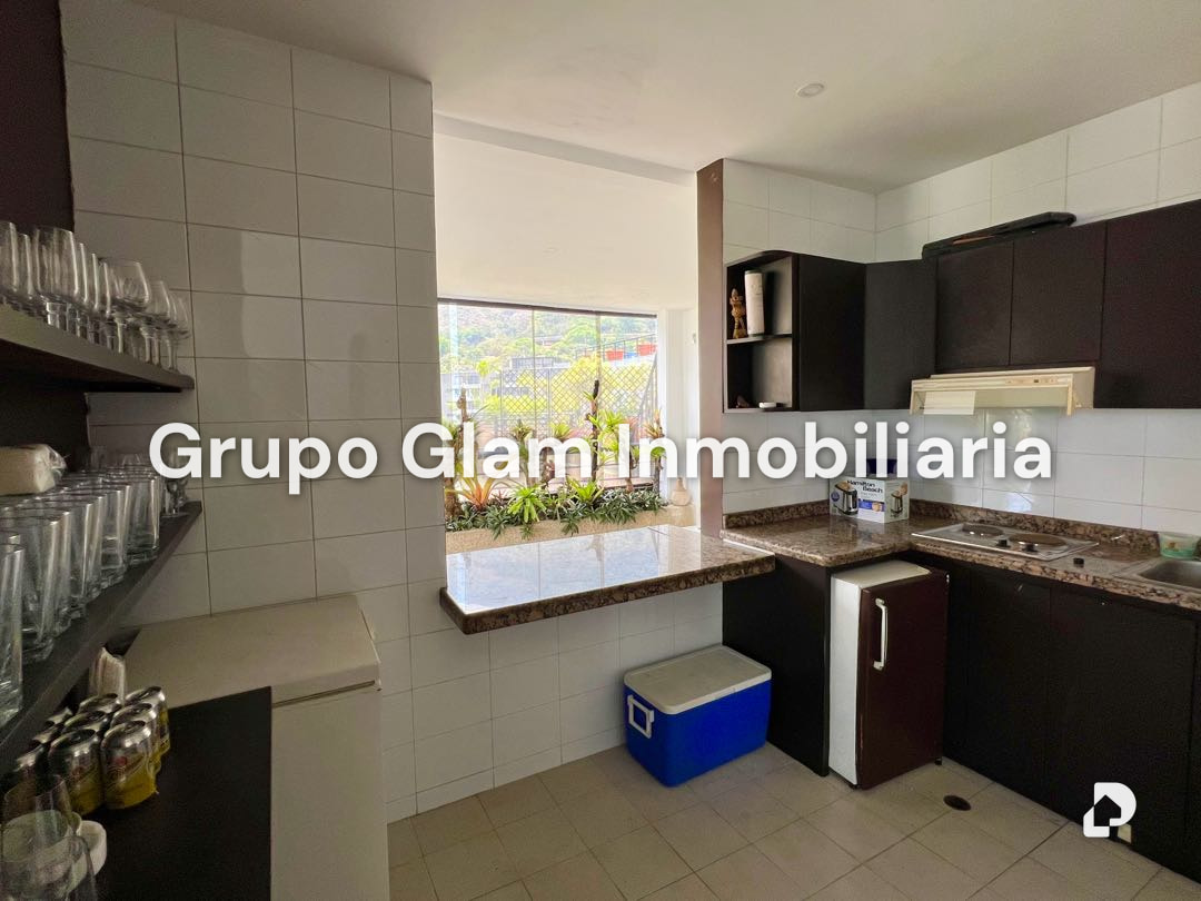 Apartamento en Los Palos Grandes, Caracas – 30