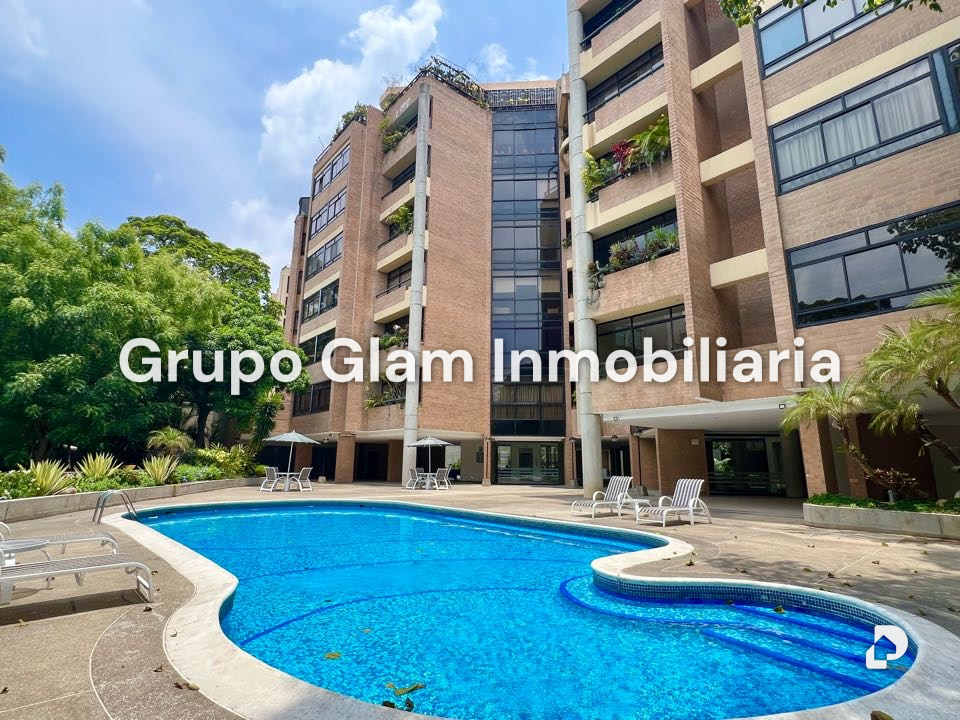 Apartamento en Los Palos Grandes, Caracas – 1