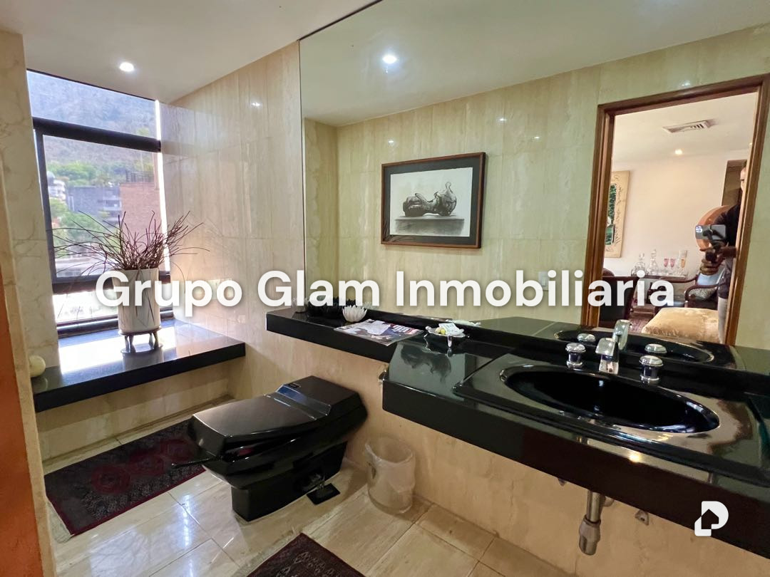 Apartamento en Los Palos Grandes, Caracas – 4