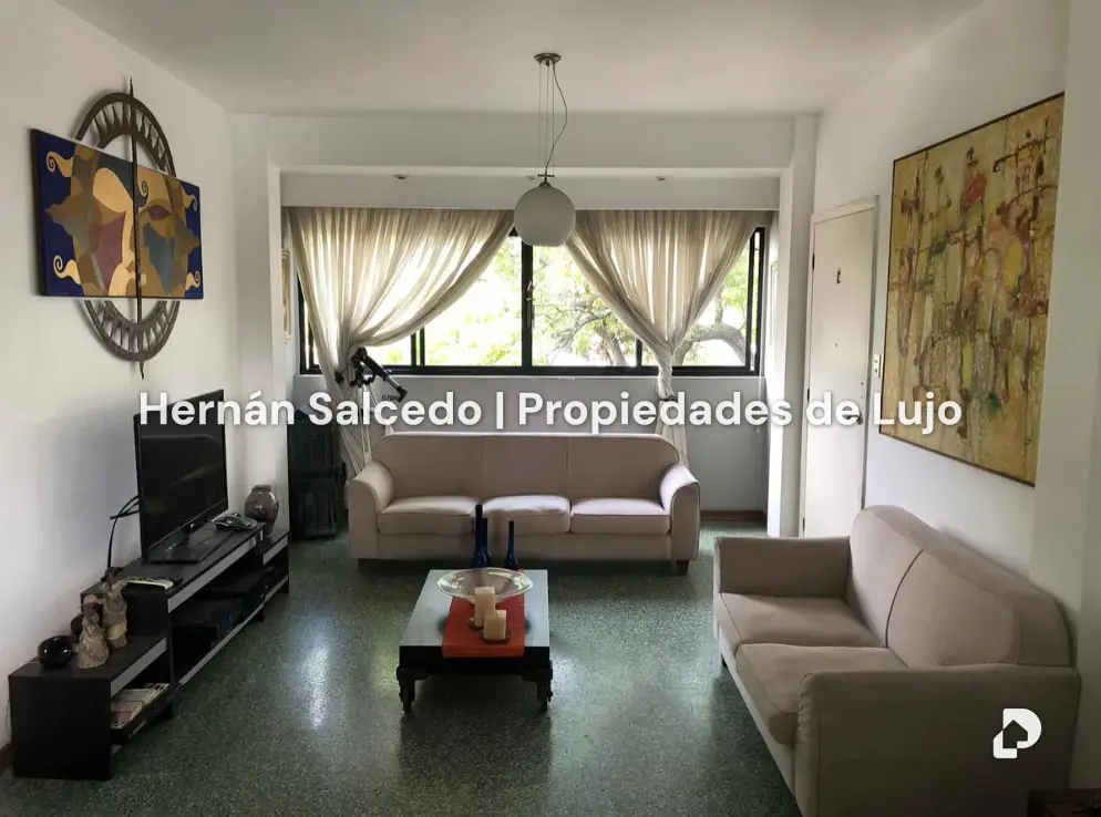 Edificio en La Florida, Caracas – 3
