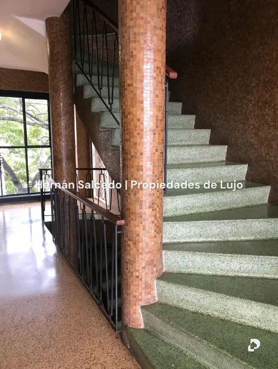 Edificio en La Florida, Caracas – 8