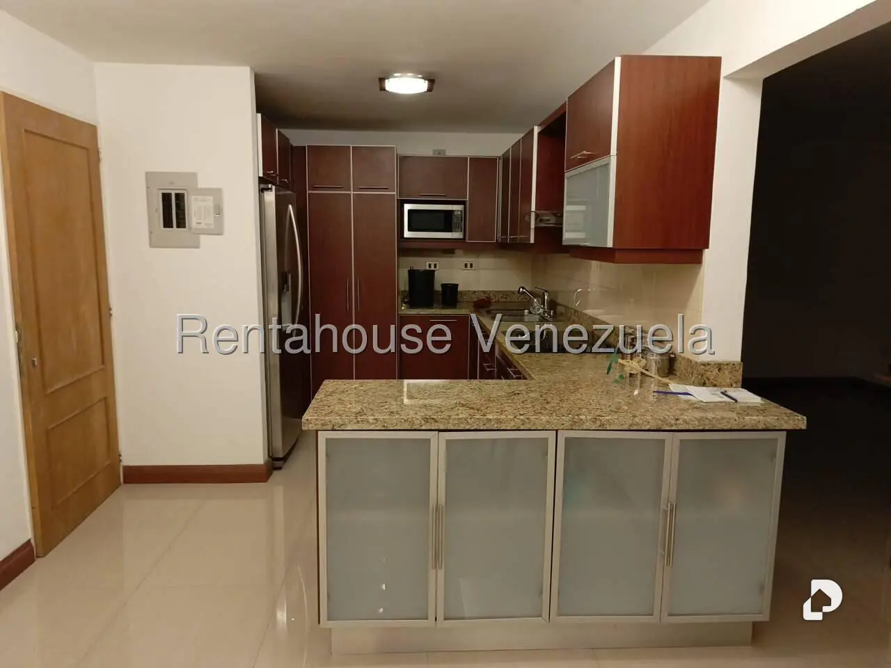 Apartamento en Colinas de La Tahona, Caracas – 2