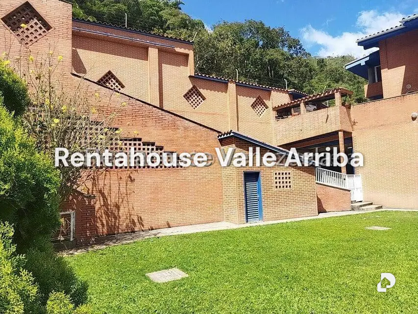 Casa en La Suiza, San Antonio de Los Altos – 2