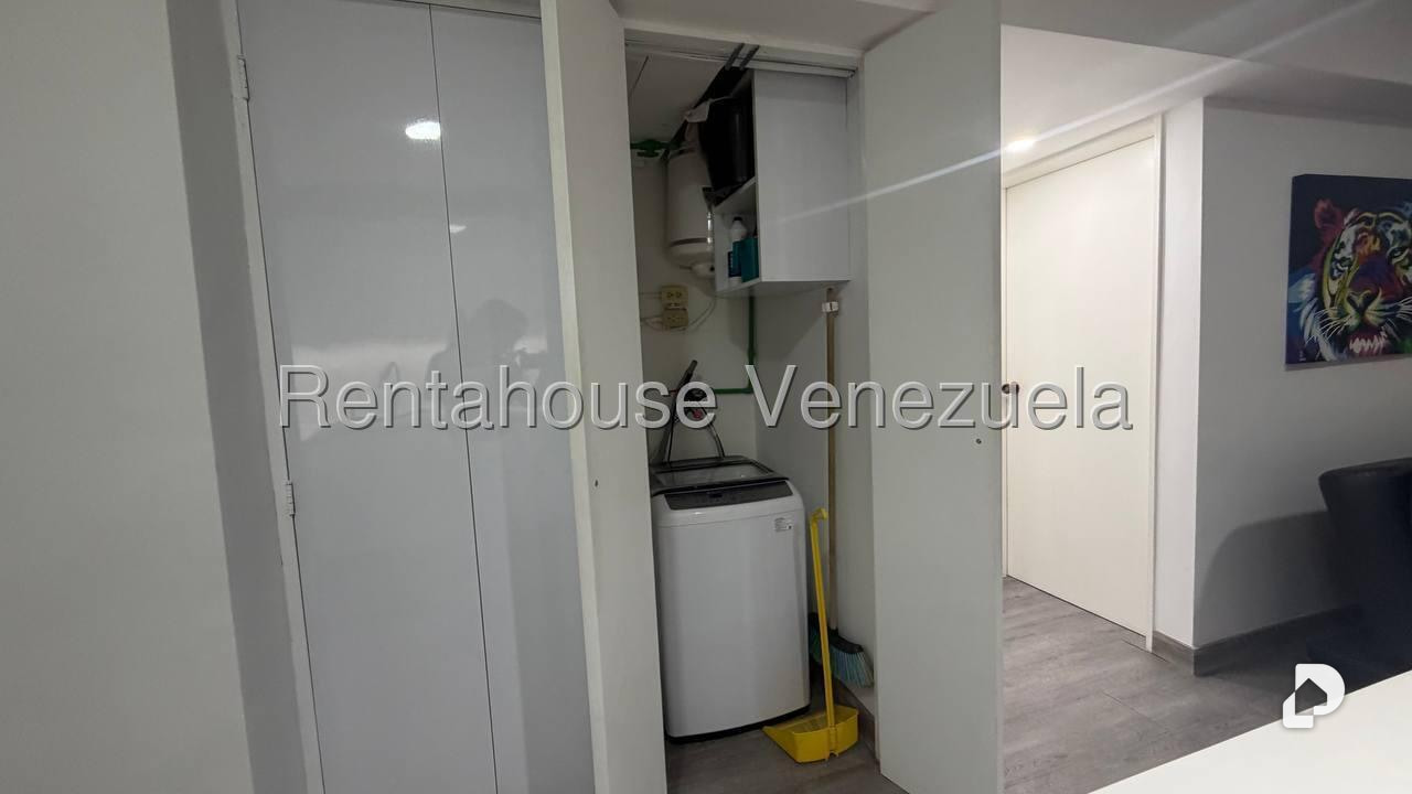Apartamento en Colinas de La California, Caracas – 12
