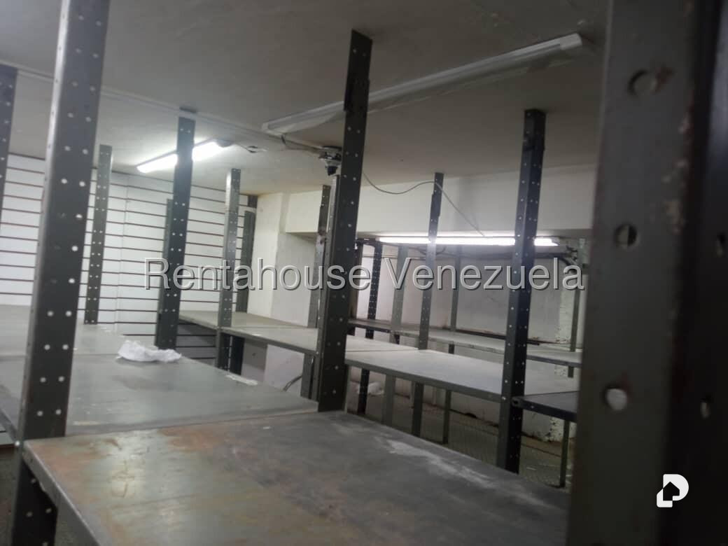 Local comercial en Parroquia Santa Rosalía, Caracas