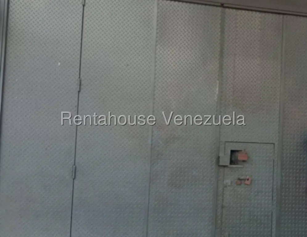 Local comercial en Parroquia Santa Rosalía, Caracas - 1
