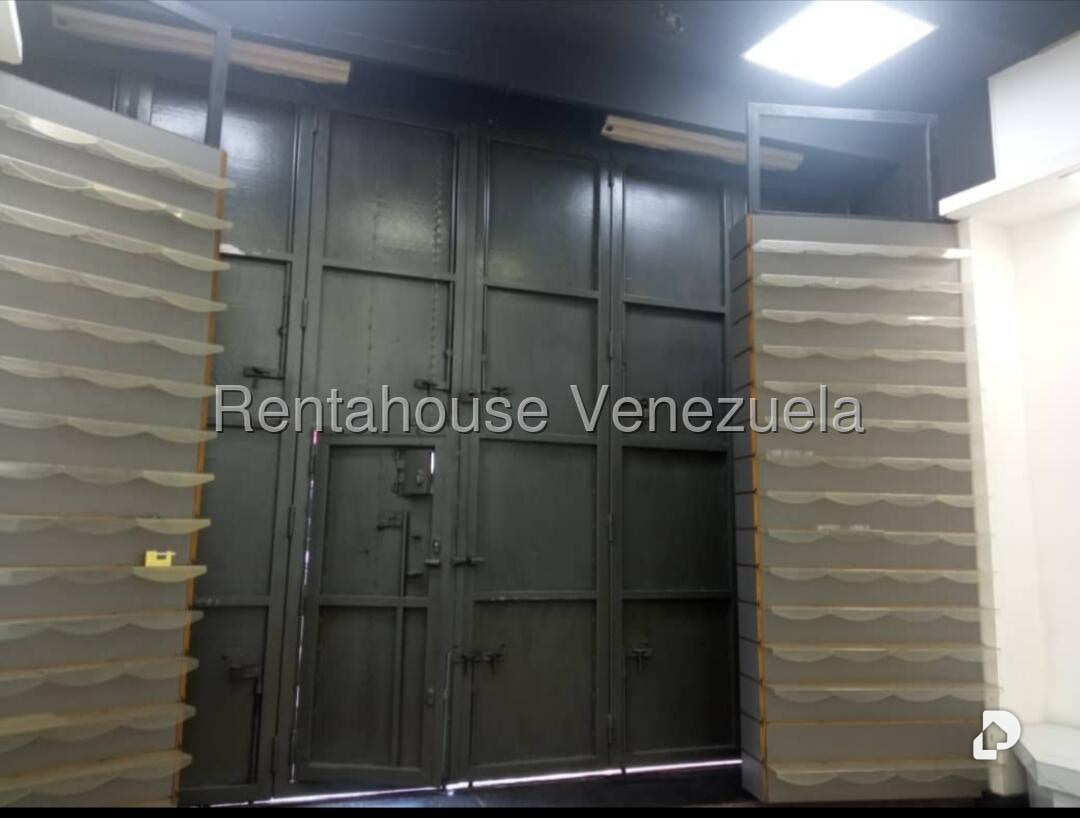 Local comercial en Parroquia Santa Rosalía, Caracas