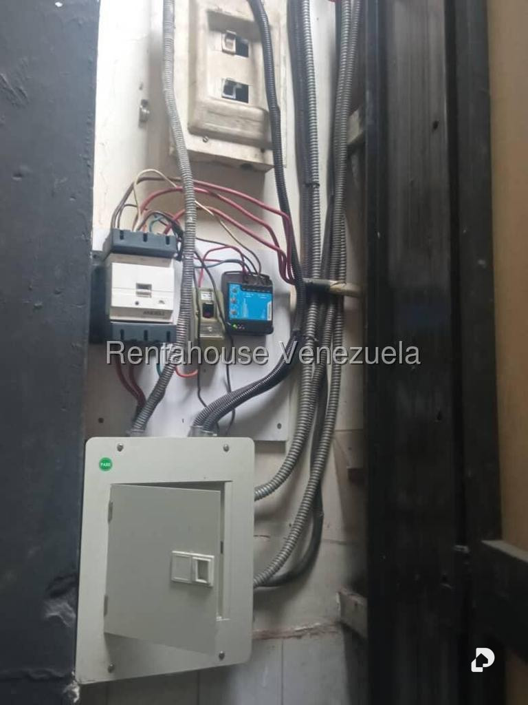 Local comercial en Parroquia Santa Rosalía, Caracas