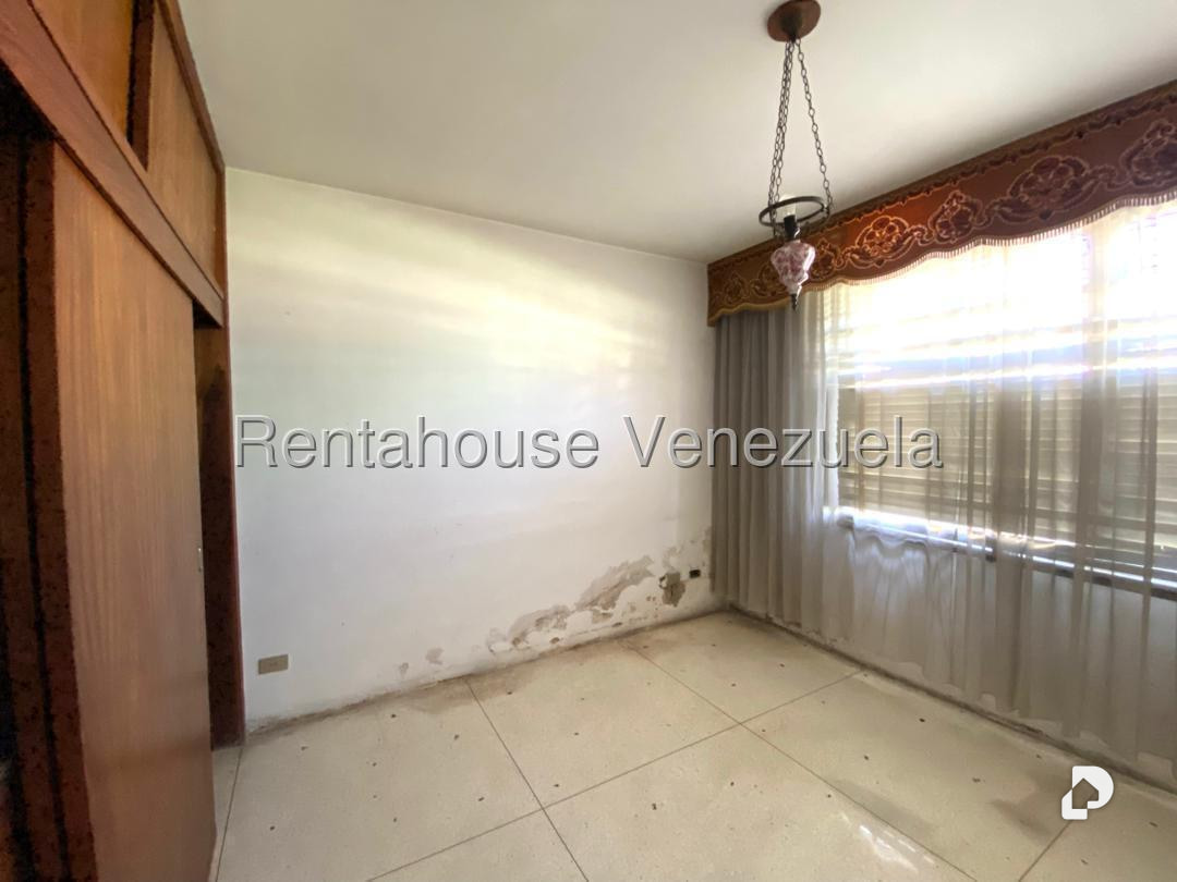 Casa en El Marqués, Caracas – 22