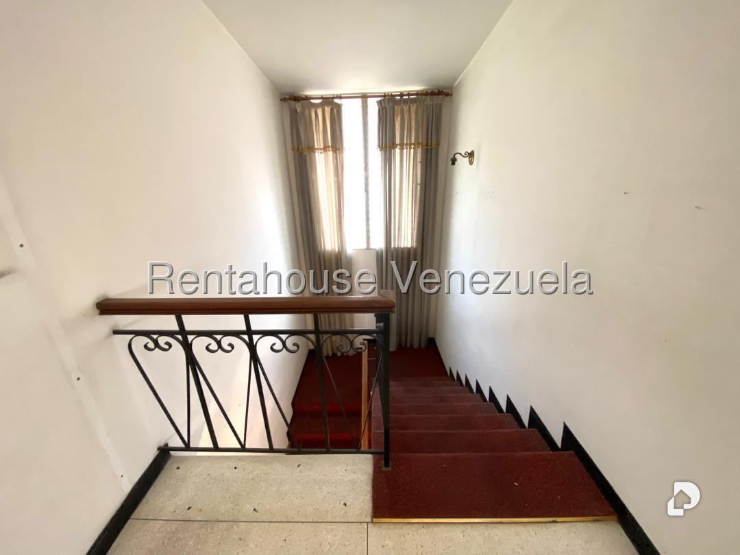 Casa en El Marqués, Caracas – 24