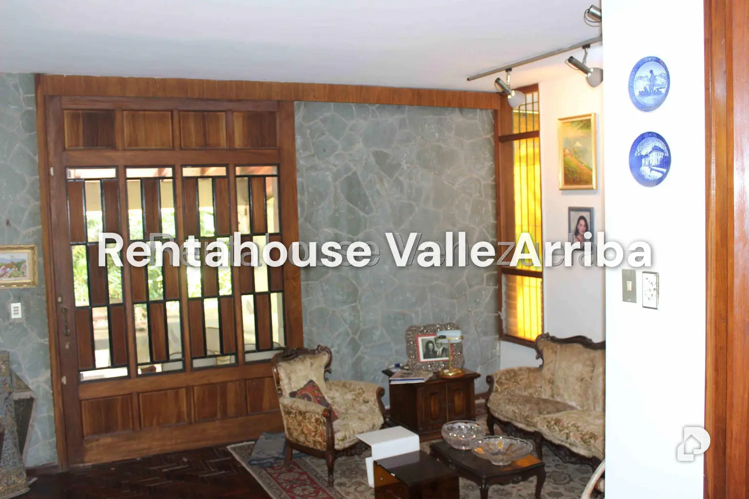 Casa en Lomas de San Rafael de La Florida, Caracas – 21