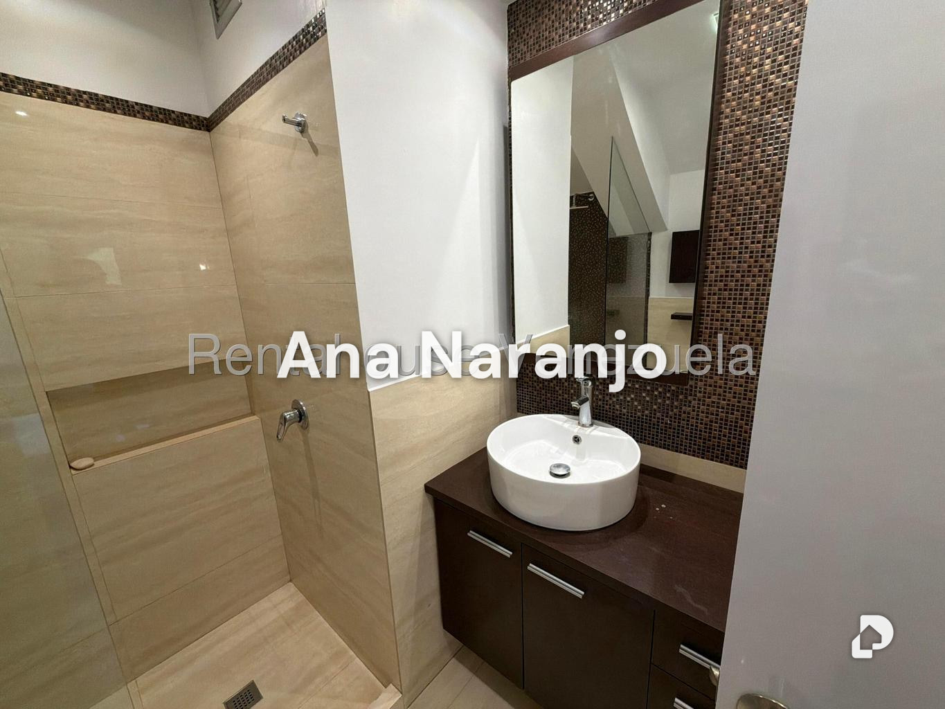Apartamento en La Alameda, Caracas – 28