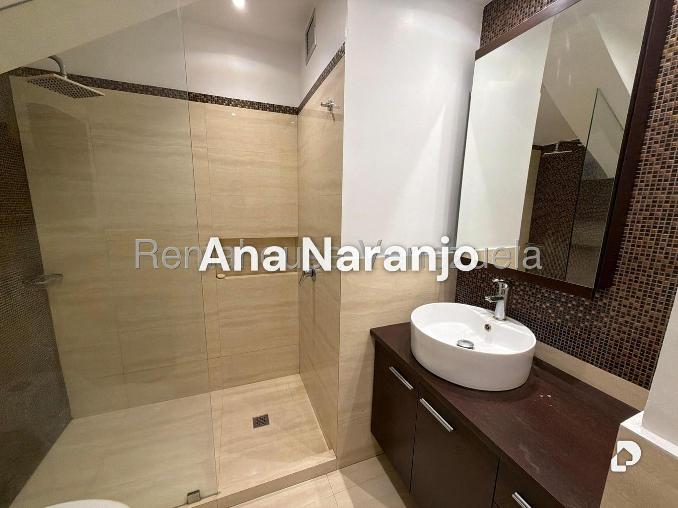 Apartamento en La Alameda, Caracas – 25