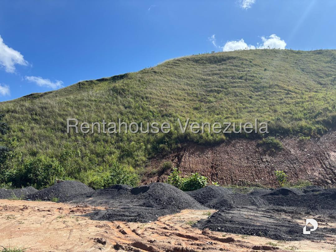 Land in Mariche, Caracas – 11