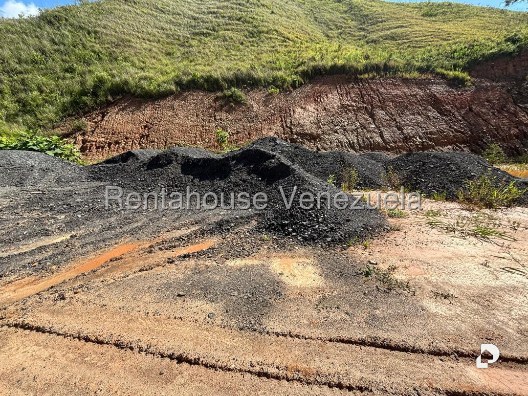 Land in Mariche, Caracas – 12